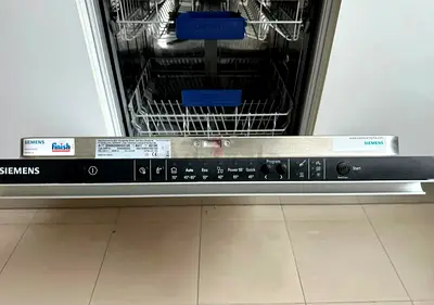 Siemens Built-in Three Rack Dishwasher