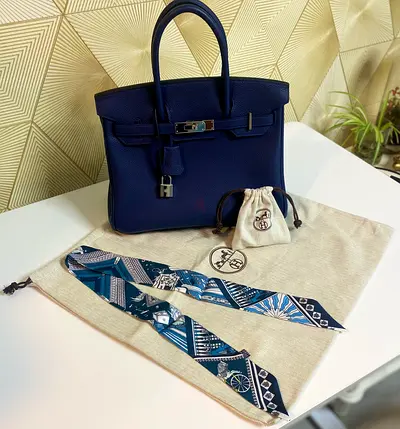 Hermes birkin 30 cm bag.in perfect execution an anther is included.box not included