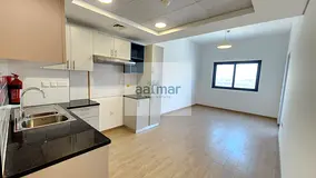 WELL-MAINTAINED | NEXT TO METRO | READY TO MOVE |
