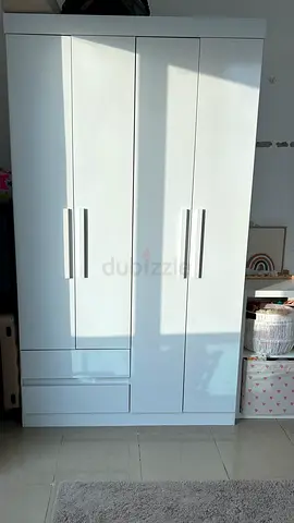 mpan home  white 4-door wardrobe with drawers - good condition