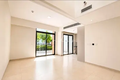 Bliss 1 | Single Row | Park Backing | Premium Unit