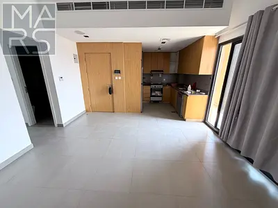 Spacious 1Bedroom Apartment || Free Gym|| Free Pool || Free Parking