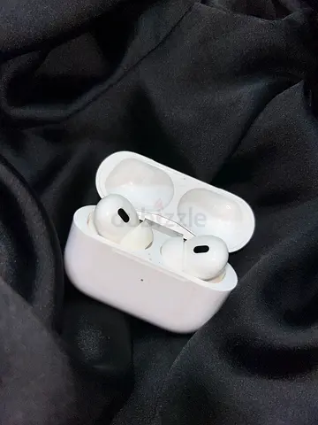 Apple AirPods Pro 2nd Gen Excellent Condition