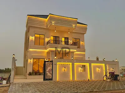 جاهزه للسكن شامل رسوم التسجيل علي الشارع العام طابقين 4 غرف نوم مع مسبح بسعر لقطة وموقع مميز خلف الخدمات