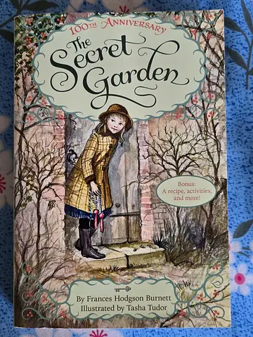 The Secret Garden by Frances Hodgson Burnett