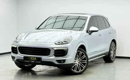 2017 Porsche Cayenne Platinum Edition, Full Service History, Excellent Condition, GCC