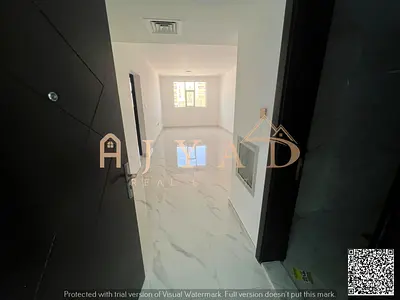 🏡 شقة للإيجار السنوي – المويهات 3، عجمان  فرصة مميزة للسكن في شقة واسعة بتشطيب ممتاز وموقع استراتيجي قريب من جميع الخدمات والمخارج الرئيسية، مناسبة