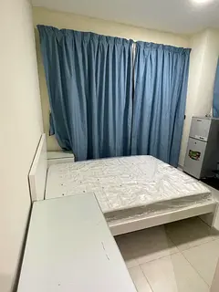 Fully Furnished Standard room with Attached Balcony -Close to DMCC Metro Station