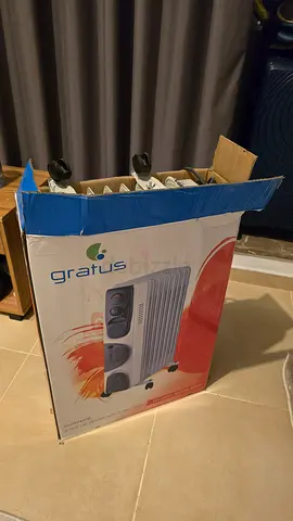 Gratus Oil-Filled Radiator Heater (new in box)