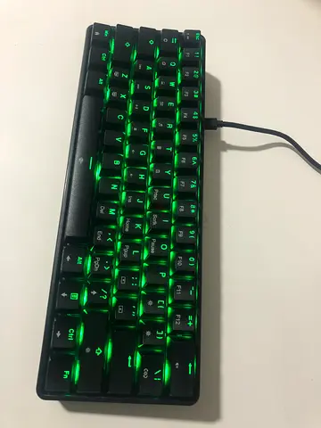 [URGENT SELLING] Mechanical gaming keyboard 60% [NEGOTIABLE]