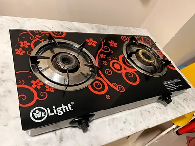 2-Burner Glass Top Gas Stove - Mr Light, Good Condition, light used