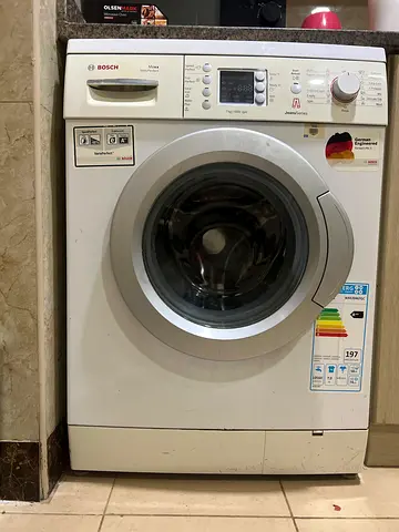 Bosch front-load washing machine - good working condition