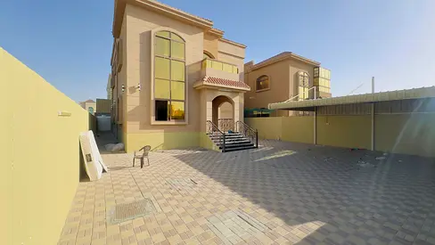 🏡✨ فيلا 5 غرف ماستر للإيجار بالمويهات 1 | بسعر فرصة 105 ألف ✨🏡