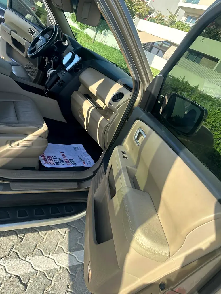 Honda Pilot 2011 — photo 1 of 13