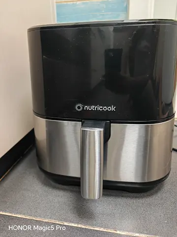 Nutricook Compact Air Fryer 2 - Good Working Condition. FREE rack provided