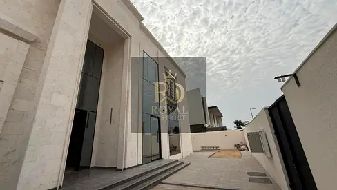 Ultra-Luxury Villa in Al Hoshi | Stunning Architectural Design with Premium Finishing | Massive 10,