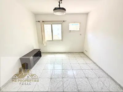 MARVELOUS OFFER !! 1 BEDROOM HALL FAMILY BUILDING IDEAL LOCATION !! JUST 23,999