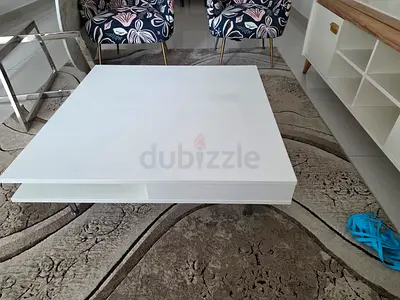White modern low coffee table with storage - good condition