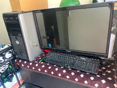 Used Dell Desktop PC Tower with ViewSonic Monitor, Keyboard and Cables