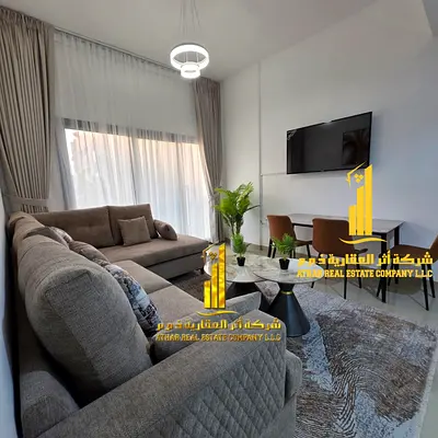 شقه للايجارغرفه وصاله مفروشه بعجمان بفرش نظيف ومرتب _ النعيميه _ شامل جميع الفواتير والانترنت _  مفروش بالكامل بأثاث أنيق