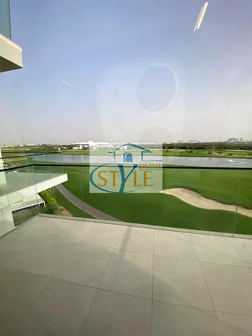 شقة في جولف الزوراء 3 غرف 2880000 درهم