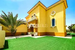 Landscaped | Road backing | VASTU