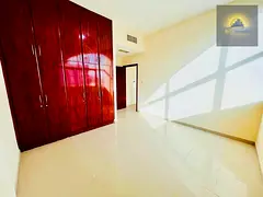 Bright Clean One Bed Apt with 2 Bathroom and Wardrobes at Prime Location Easy Parking