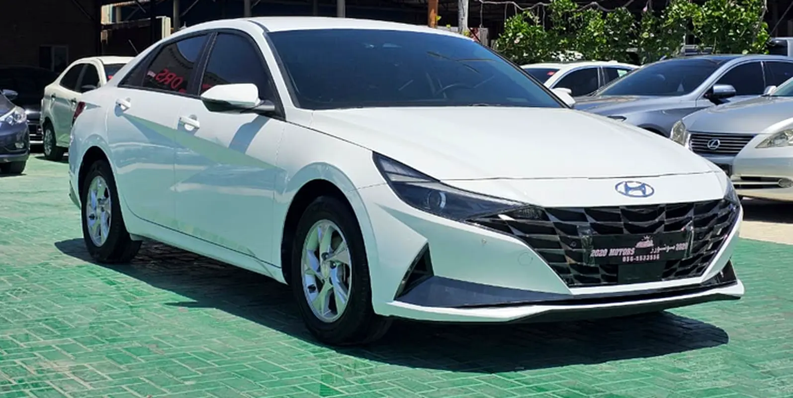 Hyundai Avante 2021 — photo 1 of 10