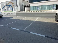 15000 SQFT WAREHOUSE + SHOWROOM CENTRAL AIR CONDITION MAIN ROAD