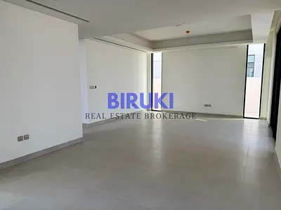 BRAND NEW | GENUINE RESALE | VACANT