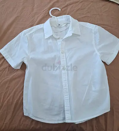 White short-sleeve button-up shirt -   kids size3_4years