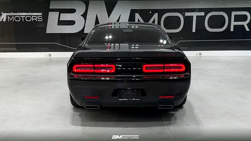 2023 Dodge CHALLENGER photo 2