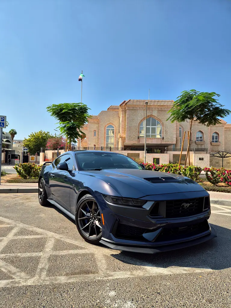 Ford Mustang 2024 — photo 1 of 18