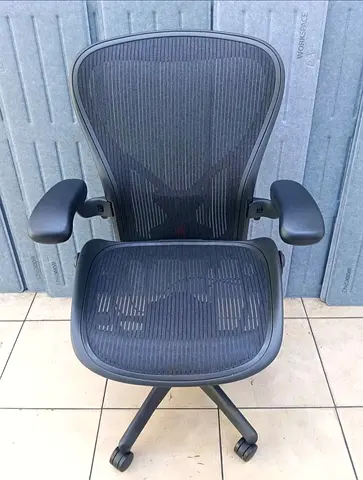 Selling for Herman Miller Aeron Chair Size B And C Fully Loaded Posture Fit