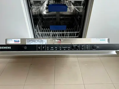 Siemens latest model iq300 3 rack dishwasher built-in fully integrated 60cm
