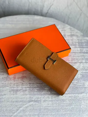 Womans wallet