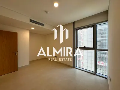 Modern Layout | Move in Ready | Pool View
