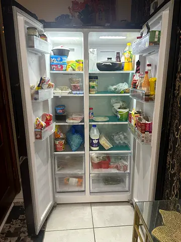 Refrigerator