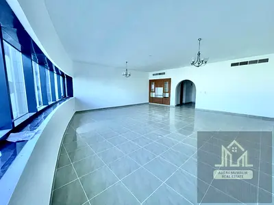Huge Size 3BHK with All Amenities Balcony Wardrobes Open View Easy access to Dubai Parks