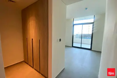 Large Balvcony | Modern Living | Brand New