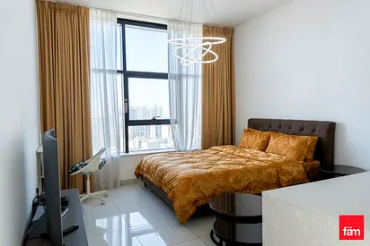 Ready To Move Huge Layout Highfloor