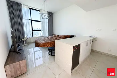 Ready To Move Huge Layout Highfloor