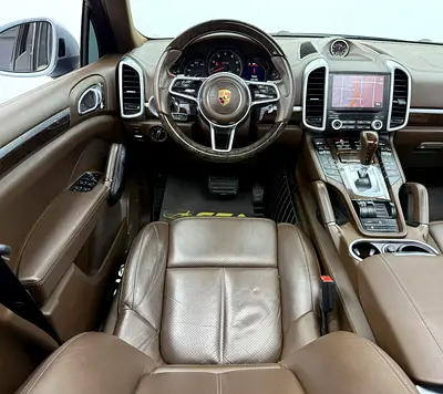 صورة 7 لـ 2017 Porsche CAYENNE