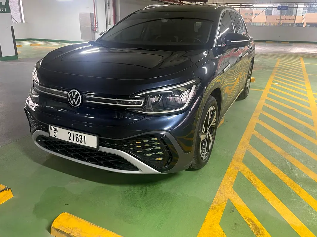 Volkswagen ID.6 2021 — photo 1 of 6
