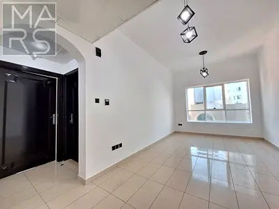 *شقة واسعة بغرفة نوم واحدة للإيجار في المجاز 3 -