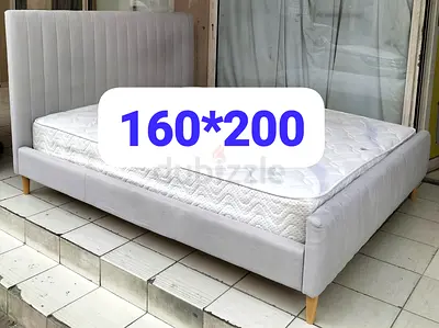 Queen size 160.200 bed with matres going cheap