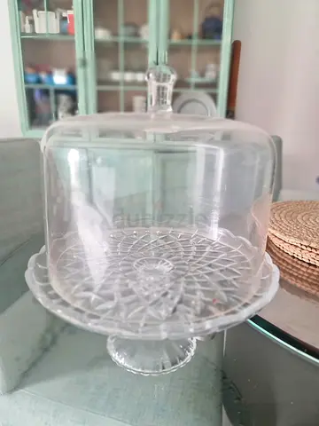 Cake stand