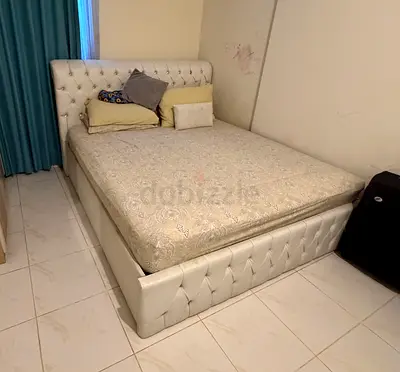 King size tufted white faux leather bed frame with mattress