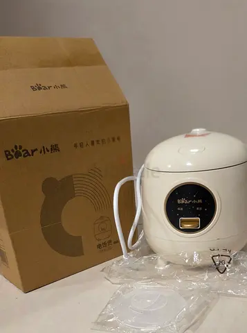 Bear Mini Electric Rice Cooker – 1.2L, Like New with Box and Extras