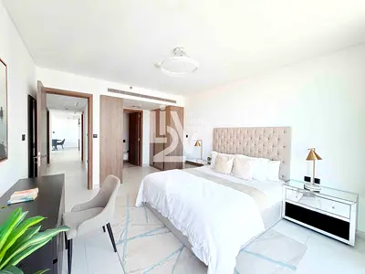 Furnished or Unfurnished | Modern | West Beach